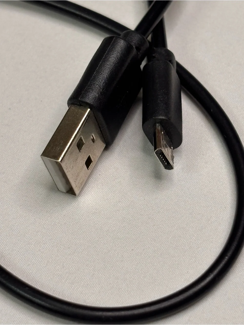 Black USB-A to Micro-USB Charging Cable